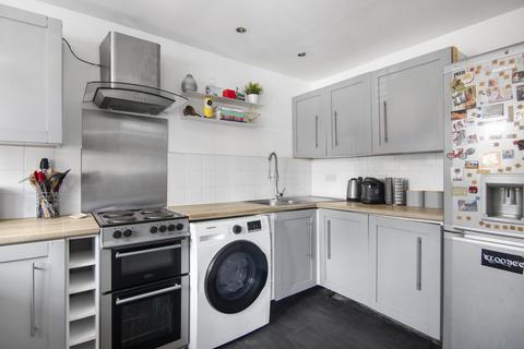 27 Orchid Close, Abridge, Romford, RM4 1DF