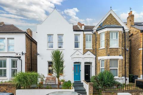 25 Thurlestone Road, London, SE27 0PE