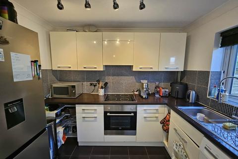 2 bedroom terraced house to rent, Brookside, Orwell, Royston,