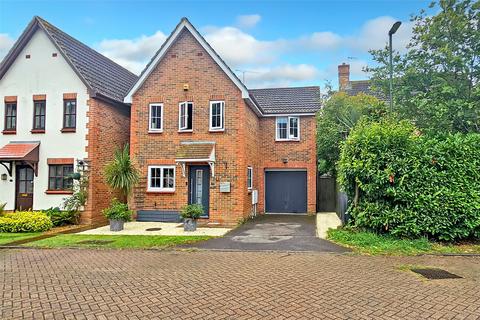 3 bedroom detached house for sale, Iris Close, Littlehampton, West Sussex