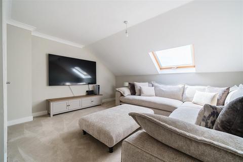 2 bedroom apartment for sale, Providence Park, Penenden Heath