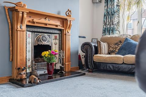 118 Golf Drive, Glasgow, G15 6SU