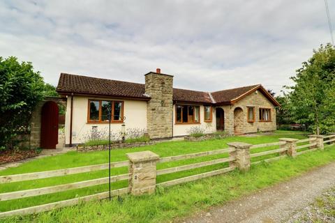 Miown Belshaw Lane, Belton, Doncaster, DN9 1PF