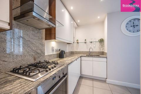 17, Bunstone Hall Chapel Drive, Dartford, DA2 6FJ