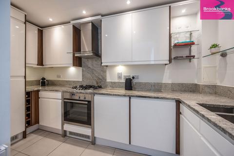 17, Bunstone Hall Chapel Drive, Dartford, DA2 6FJ
