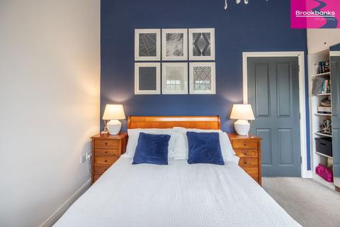 17, Bunstone Hall Chapel Drive, Dartford, DA2 6FJ