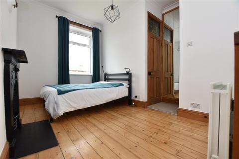 105 Wide Lane, Morley, Leeds, LS27 8DB