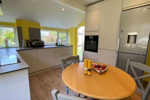 23 Abbotsfield Crescent, Tavistock, PL19 8EY