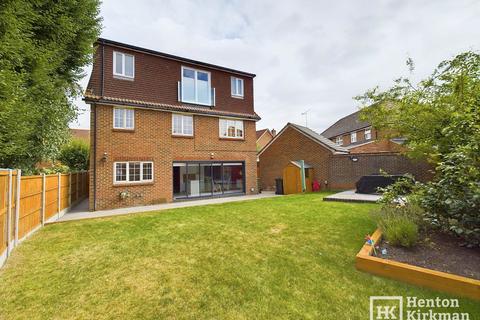 5 bedroom detached house for sale, Invicta Court, Billericay