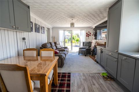 10 Buttermere Crescent, Humberston, Grimsby, DN36 4AD