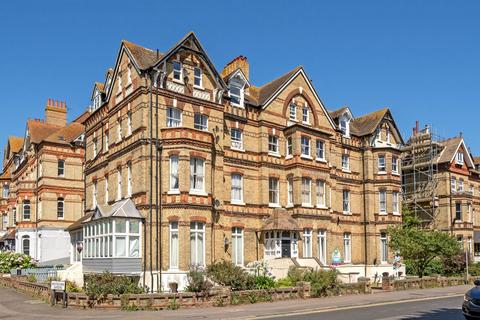 3 bedroom flat for sale, Westbourne Mansions, Sandgate Road, Folkestone