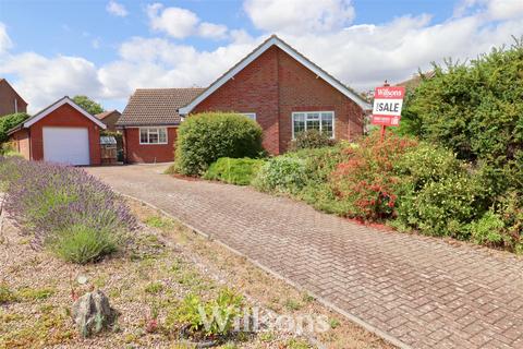 3 bedroom detached bungalow for sale, Evison Crescent, Alford