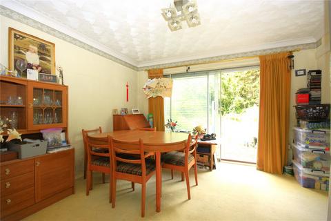 4 bedroom detached house for sale, Hamilton Close, Langstone, Havant, Hampshire, PO9