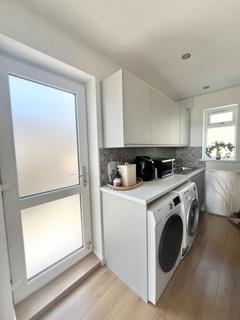 7 The Close, Paignton, TQ4 6JQ