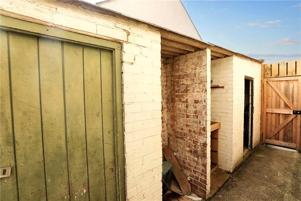 Shed
