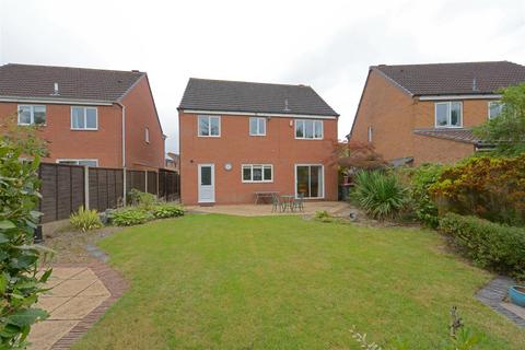 5 bedroom detached house for sale, Goodrich Close, Muxton, Telford