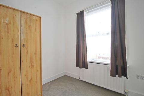 3 bedroom terraced house to rent, Martindale Road, Hounslow West, Hounslow, Middlesex, TW4