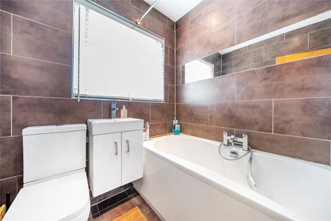 31 Cottingham Chase, Ruislip, HA4 0BZ