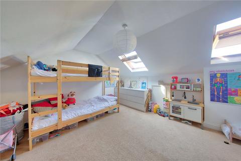 121 Rannoch Road, London, W6 9SY