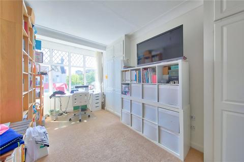 121 Rannoch Road, London, W6 9SY