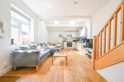 3 bedroom flat for sale, Brixton Road, Brixton, London, SW9