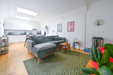 2 bedroom flat for sale, Brixton Road, Brixton, London, SW9