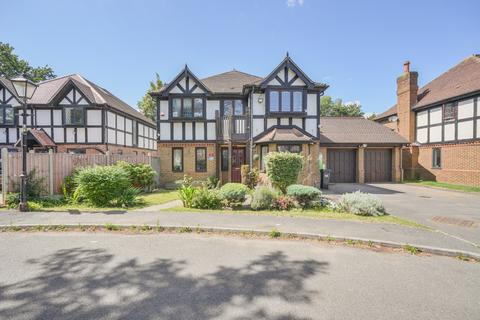 5 bedroom detached house for sale, Herm Close, Isleworth, TW7