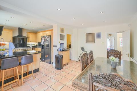 1 Herm Close, Isleworth, TW7 4RH