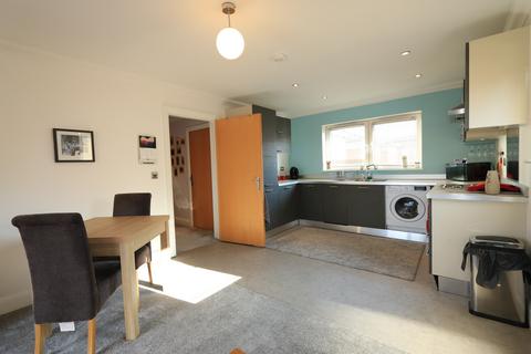 1 bedroom flat to rent, Kempton Drive, Warwick, CV34