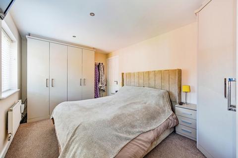 1 Eusden Close, Tamworth, B79 8DZ