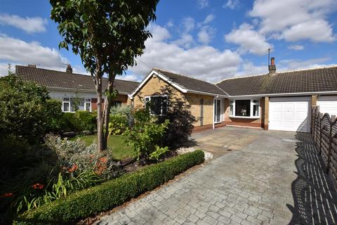 3 bedroom semi-detached bungalow for sale, Chantry Way East, Swanland, North Ferriby