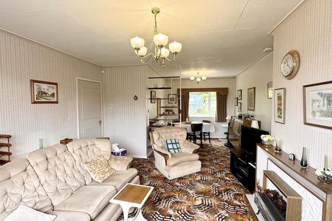 53 Forest Close, Sutton Coldfield, B74 2JY