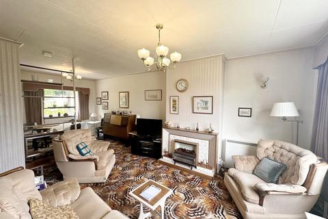 53 Forest Close, Sutton Coldfield, B74 2JY