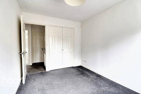 2 bedroom apartment for sale, Acorn Way, Bedford