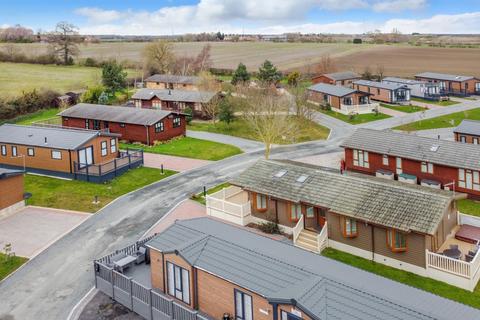 3 bedroom lodge for sale, York, Yorkshire, YO41