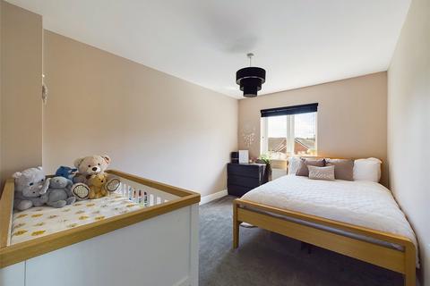 29 Neven Place, Gloucester, GL1 5NF