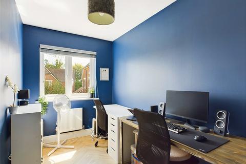 29 Neven Place, Gloucester, GL1 5NF