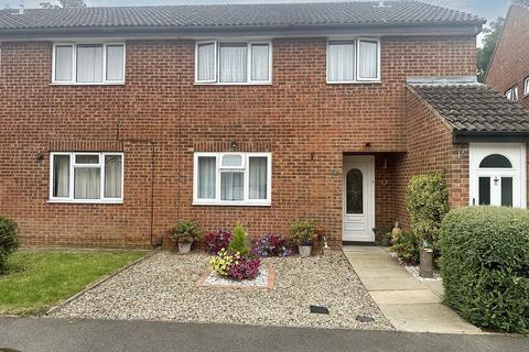 17 Stanley Gardens, Borehamwood, WD6 4TP