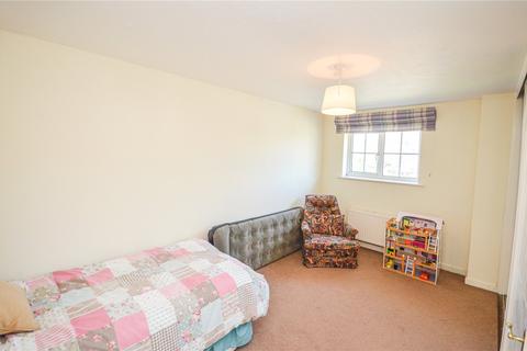 14 Buie Close, Sparcells, Swindon, SN5 5FX