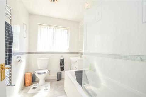 14 Buie Close, Sparcells, Swindon, SN5 5FX