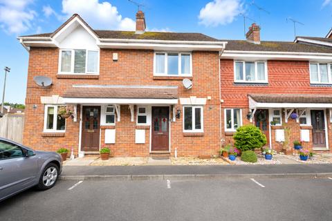 2 bedroom terraced house to rent, Brookmead Court, Farnham, Surrey, GU9