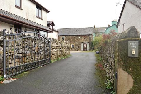 2 bedroom semi-detached house for sale, Queen Street, Ulverston