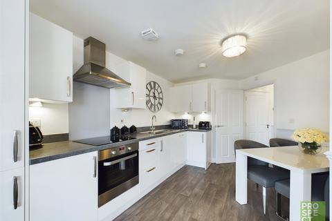 2 bedroom apartment for sale, Beechey Place, Wokingham, Berkshire, RG40