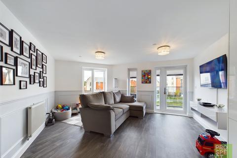 2 bedroom apartment for sale, Beechey Place, Wokingham, Berkshire, RG40