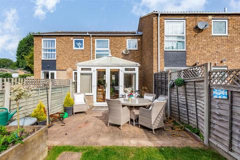 120 Penenden, New Ash Green, Longfield, DA3 8LT