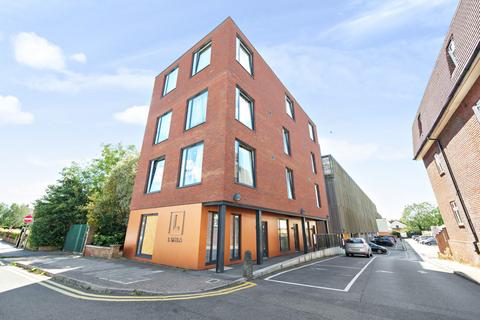 2 bedroom apartment for sale, Field End Road, Ruislip, Middlesex