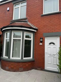 3 bedroom terraced house to rent, Ansdell Road, Blackpool FY1