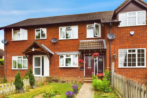 3 bedroom terraced house for sale, Purbrook Road, Tadley, Hampshire, RG26