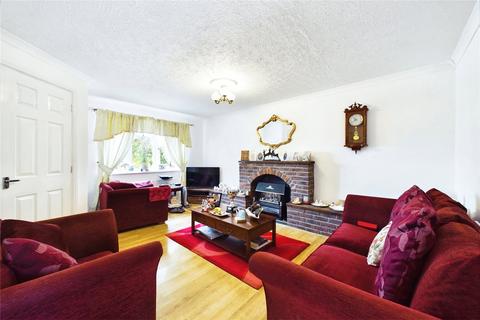 3 bedroom terraced house for sale, Purbrook Road, Tadley, Hampshire, RG26