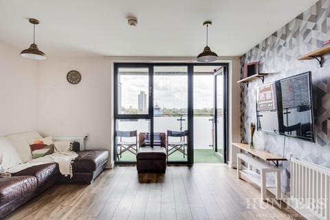 1 bedroom flat for sale, Isobel Place, London, N15